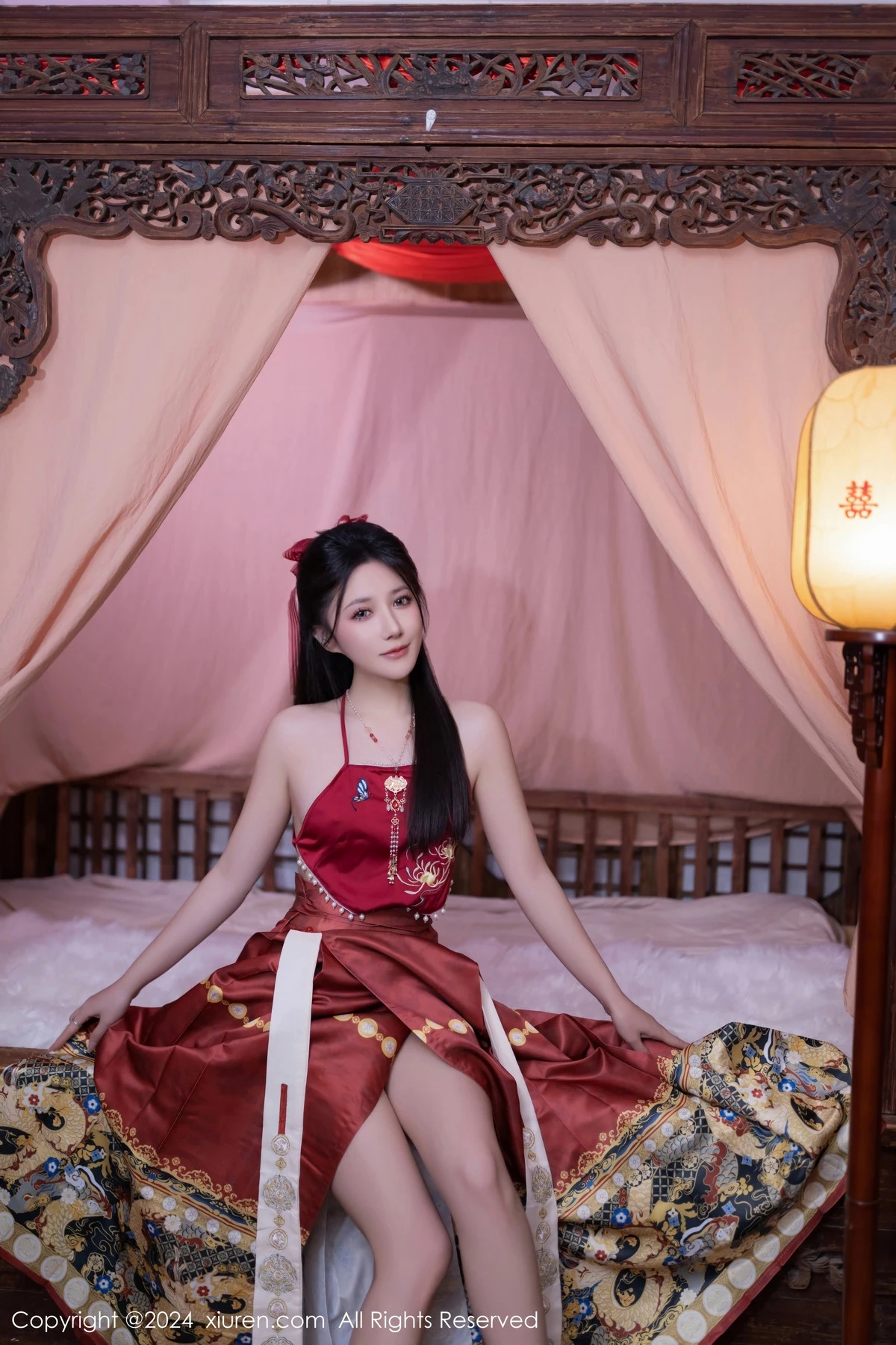 [XiuRen秀人网]第8095期鱼子酱写真-秀人资源网